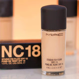 Mac Studio Fix Fluid SPF 15 - N18