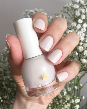 H M Nails CHEEKS PAKISTAN