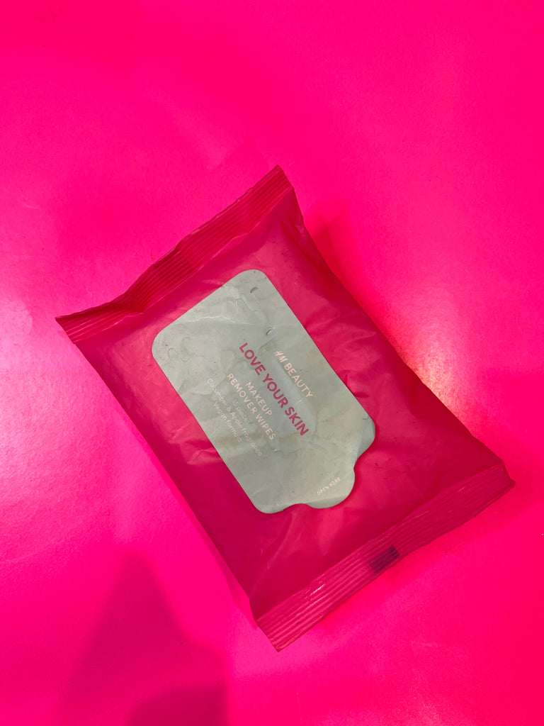 H&M Love Your Skin Makeup Remover Wipes Cheeks Pakistan CHEEKS PAKISTAN