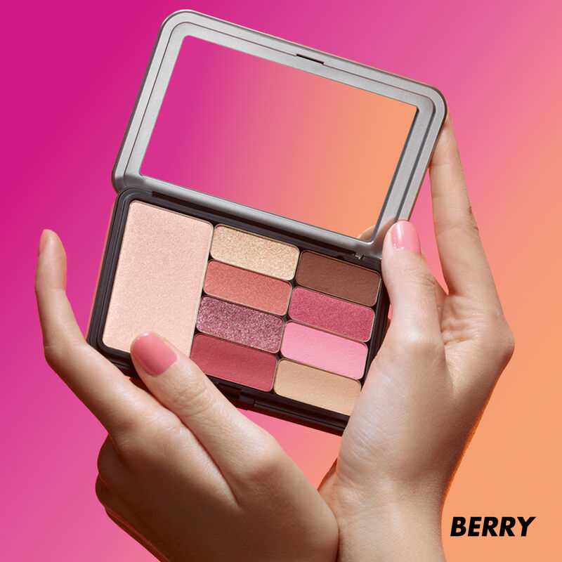 Make Up Forever Artist Color Pro Palette - 002 Berry|Cheeks Pakistan