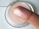 Essence Strobing Highlighter| Cheeks Pakistan